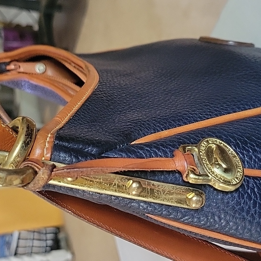 Dooney & Bourke Black and Brown Shoulder Bag Crescent Hobo Real Leather Vintage - Picture 5 of 15